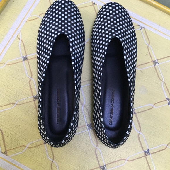 GORGEOUS CREATURES OF COMFORT LEATHER FLATS - Picture 3 of 5